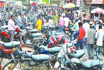 Agra Parking News: Illegal recovery in the name of parking in Agra