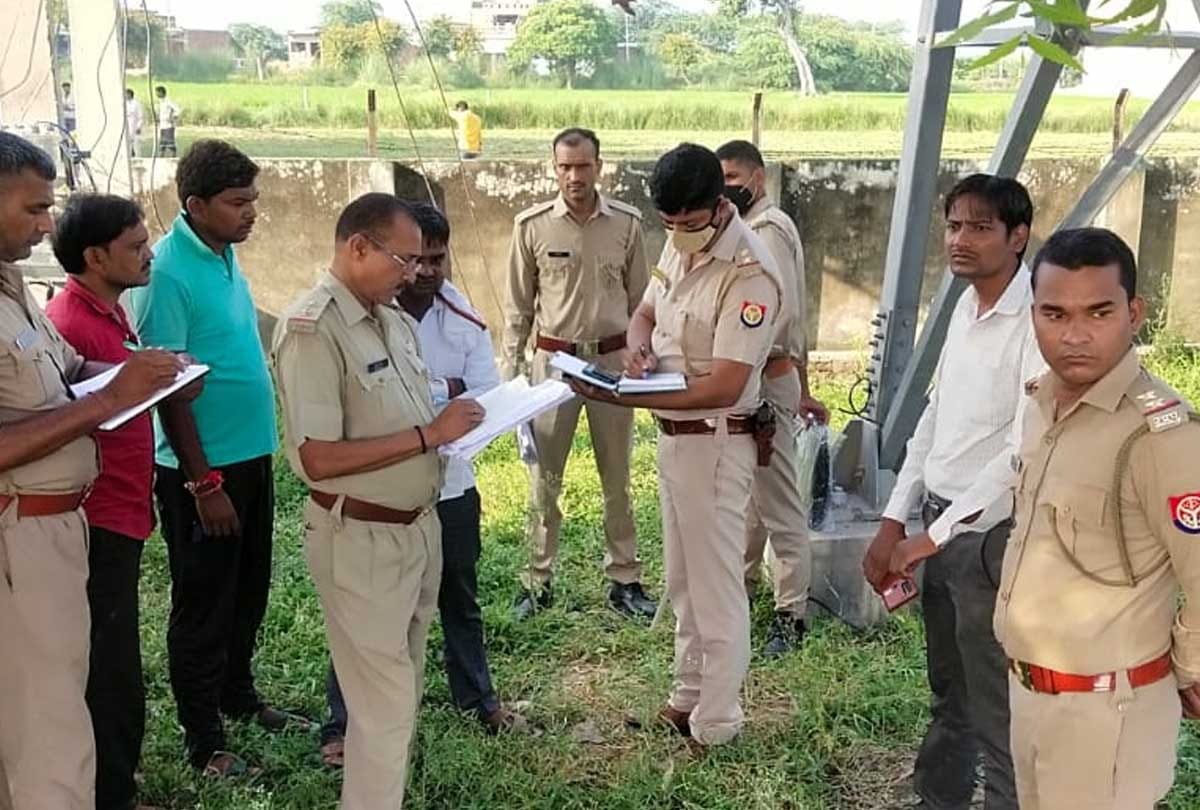 Etawah: Youth brutally murdered by crushing his head with a brick, dead body found outside the village