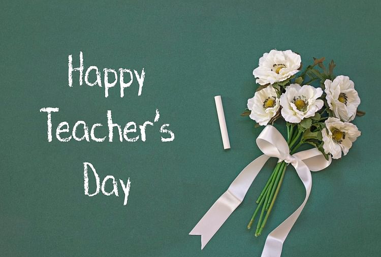 Happy Teachers Day 2021 Dohe Shikshak Diwas Shayari Greeting Cards For Guru  Worship - Amar Ujala Hindi News Live - Teachers Day 2021:इस शिक्षक दिवस  अपने गुरुजनों को भेजें ये दोहे, मिलेगा आशीर्वाद