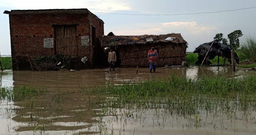 Catarainia released 1.29 lakh cusecs of water, Ghaghra swelled