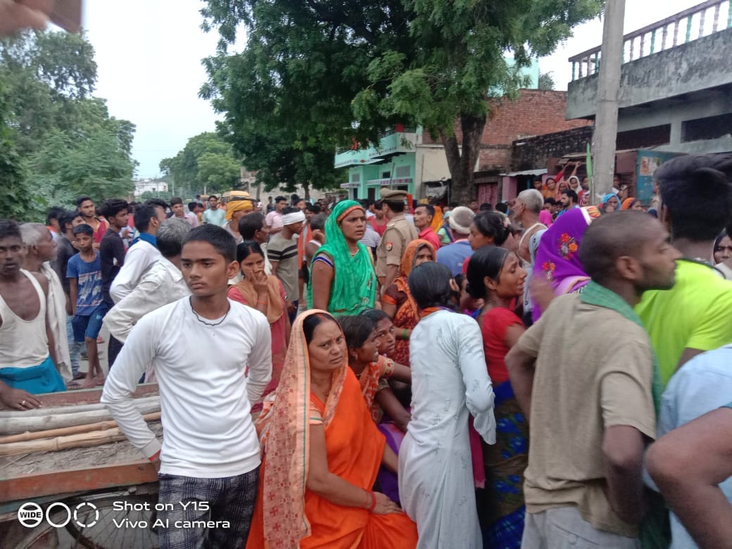 bike riding youth dies after being crushed by tractor trolley in varanasi villagers jammed road
