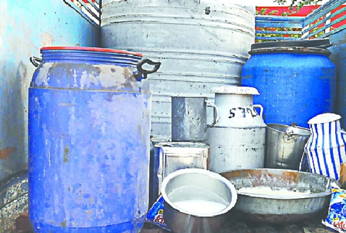 food safety and drug administration department fine 8.10 lakh on 10 adulterants in kanpur