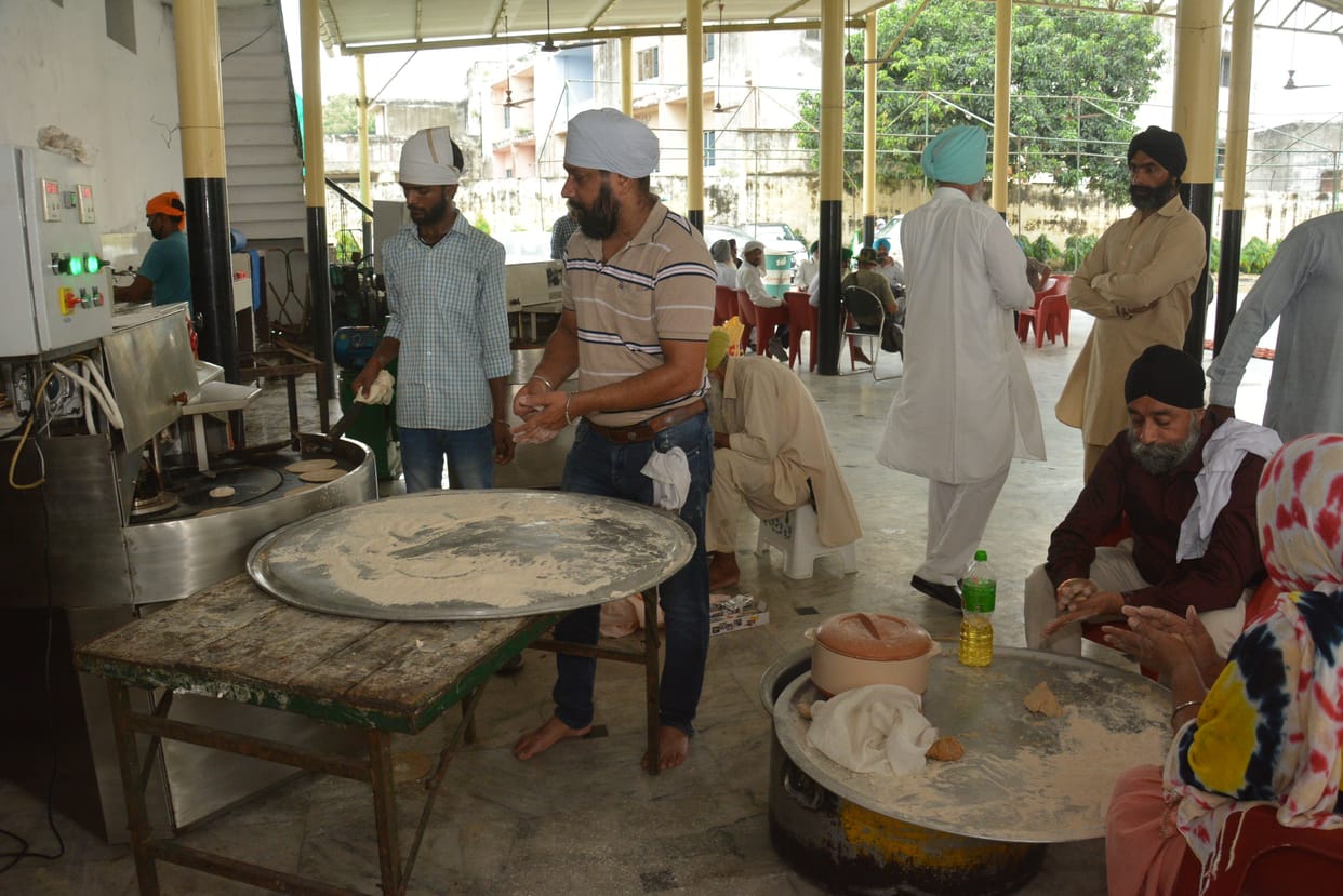 Mahapanchayat: Three big machines floated for bread in langar