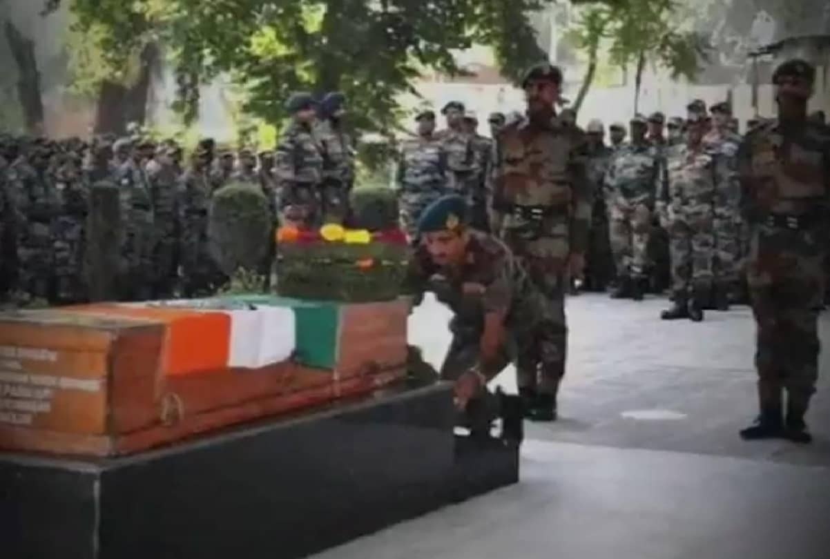 lance naik mohan nath goswami story who killed 10 terrorists in 11 days in kashmir