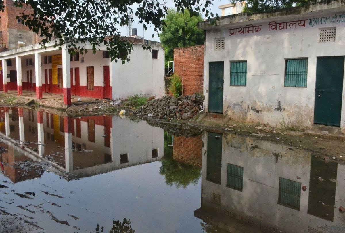 water logging in government schools in agra