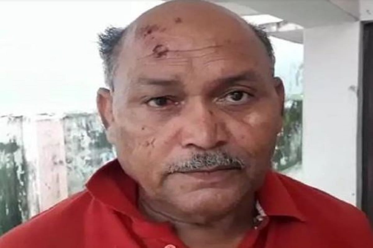 Head constable thrashed by constables at Saraigarh police post in Sonbhadra UP