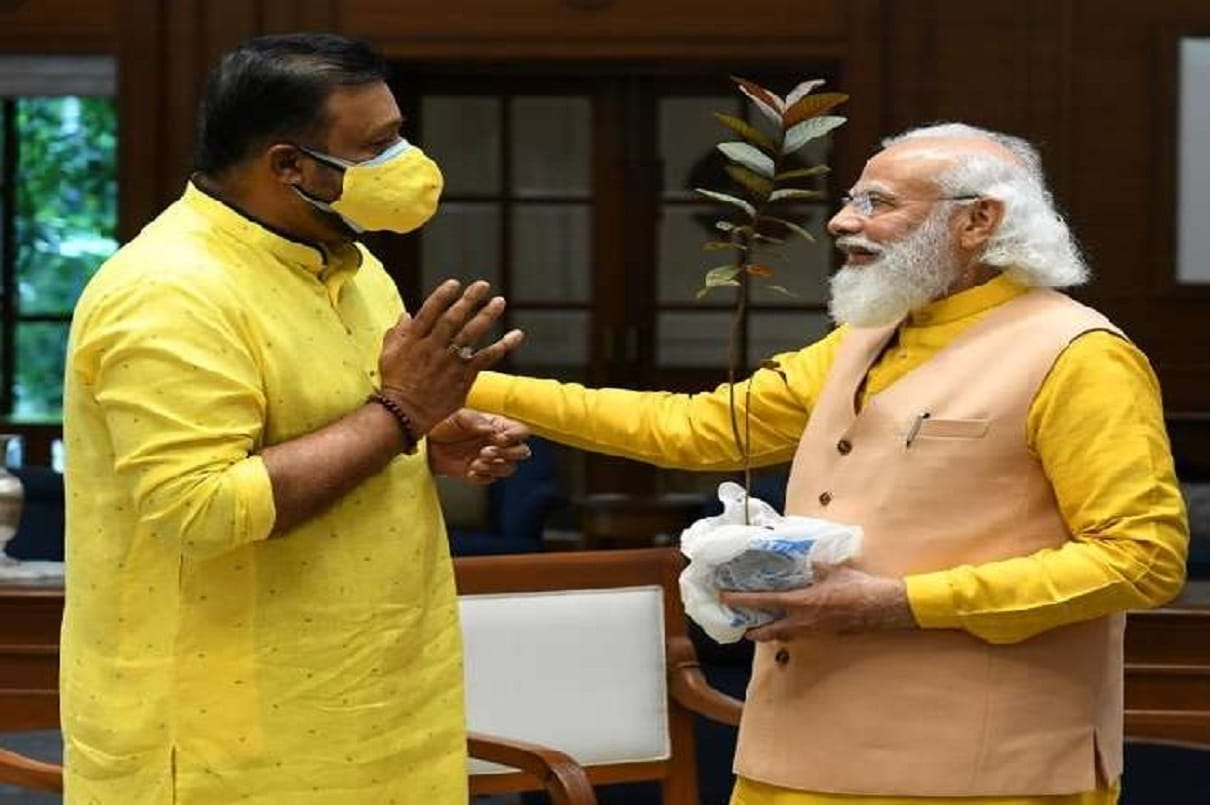 Kerala girl guava sapling to grow in pm modi awas premises in new delhi