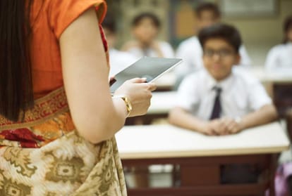 Karnataka teacher Anitha Mary helping COVID orphans kids