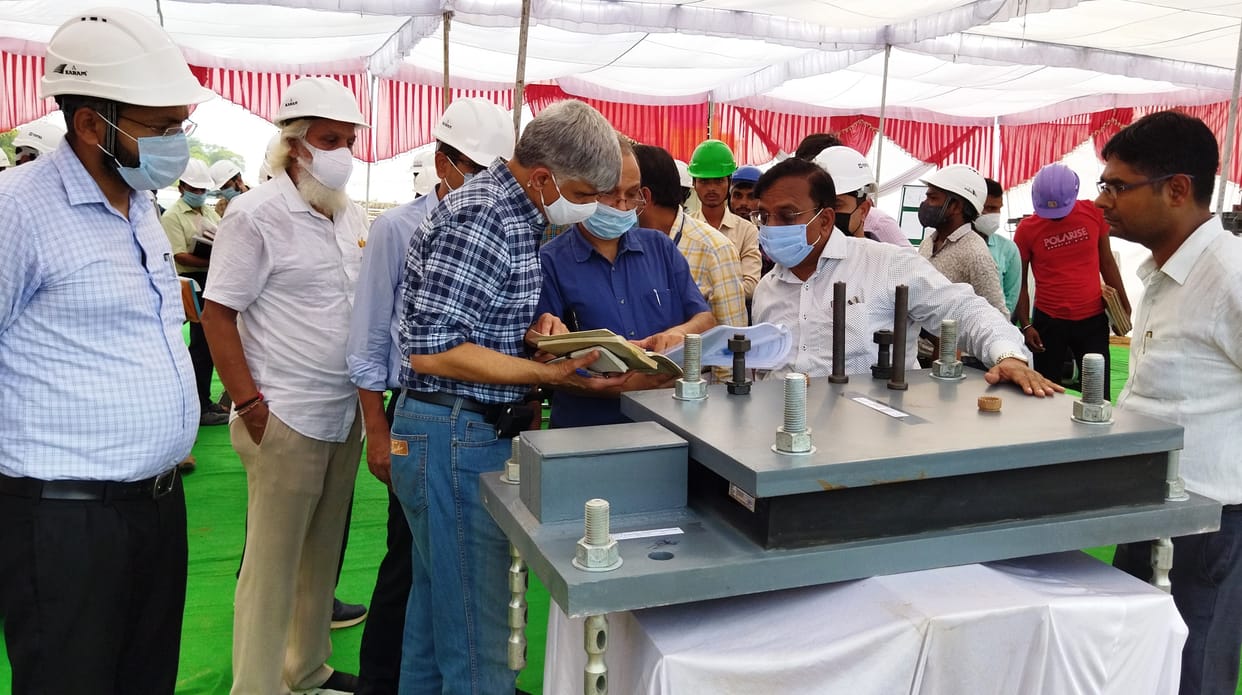 Complete the construction work of Tadighat-Mau rail section project on time: Managing Director