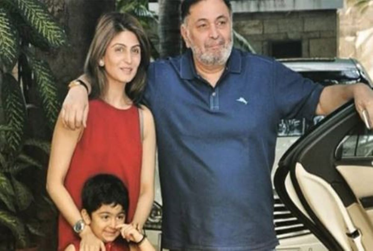 Rishi kapoor birth anniversary daughter riddhima share an unseen photo to wish her father