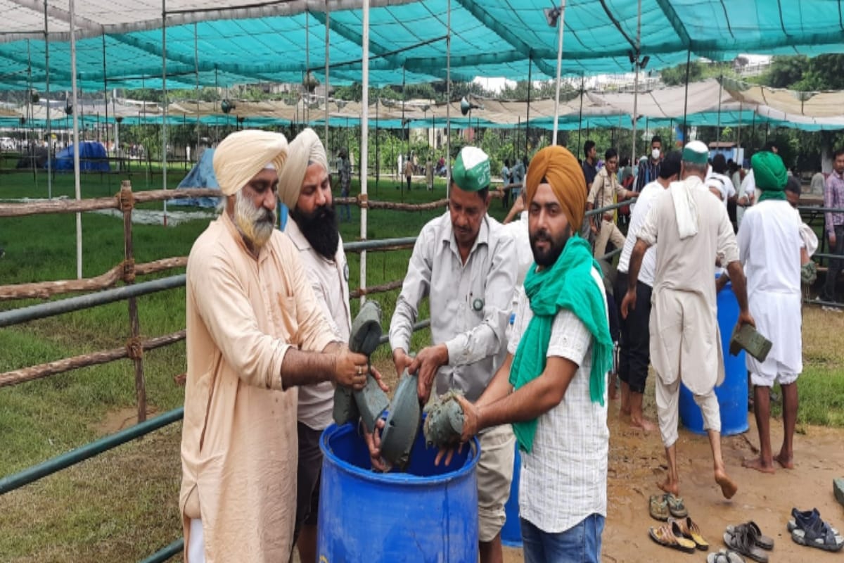 Farmers Mahapanchayat: Farmers reaching to Muzaffarnagar Despite the bad weather