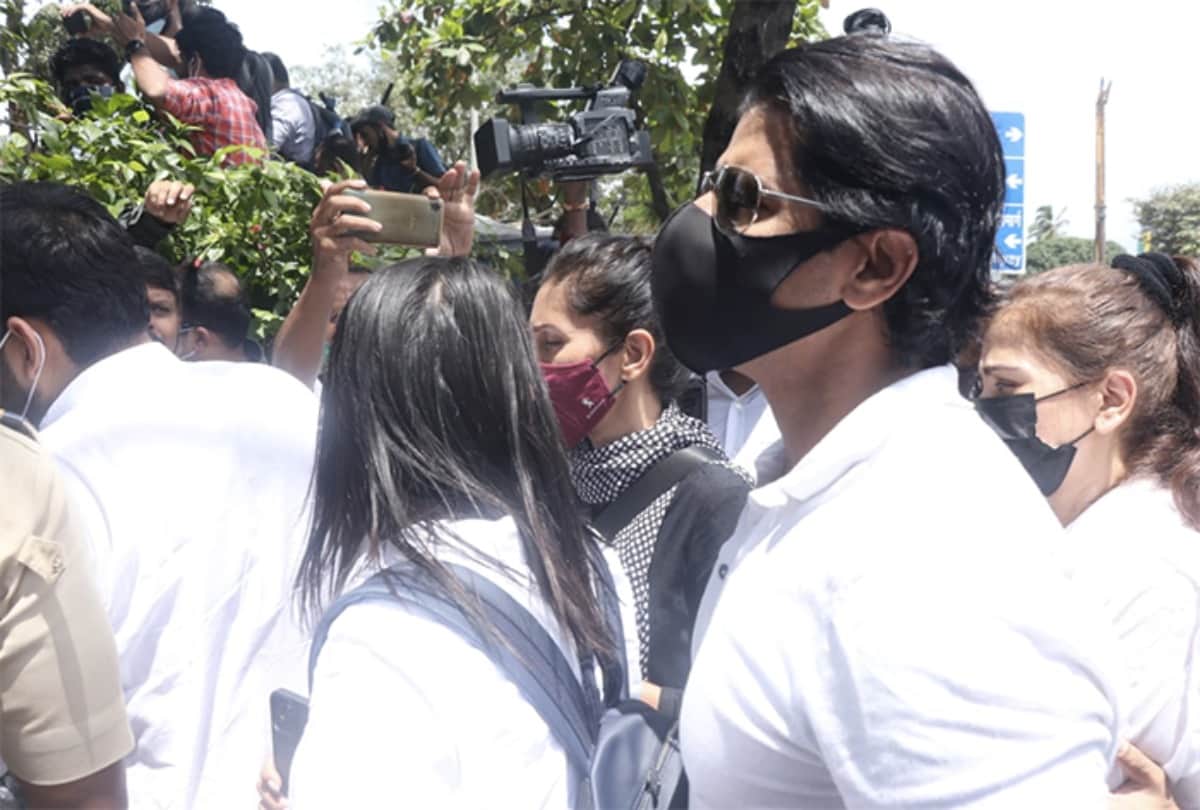 Sidharth Shukla: Karanvir Bohra commented on photographer called him poor during Sidharth Shukla funeral, the actor said such people are defaming the media