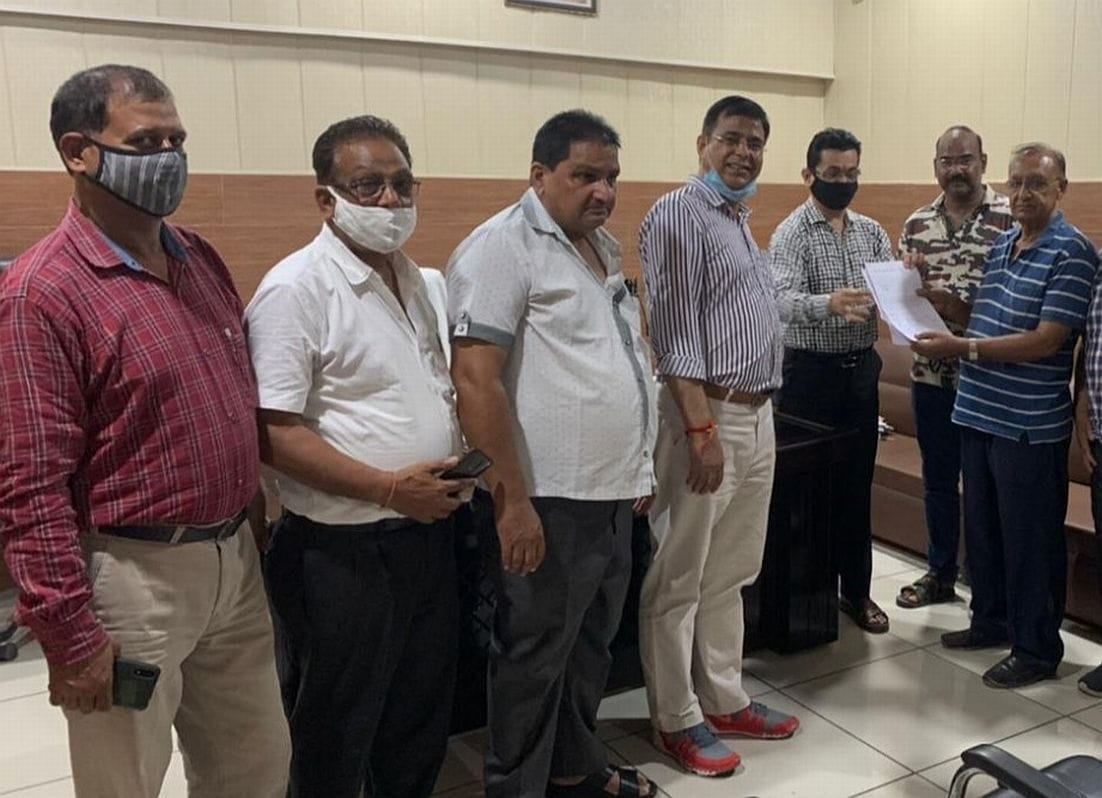 Protest over Bajpayee Statue