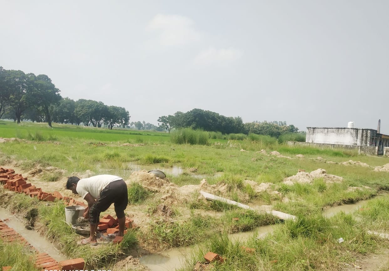 overhead tank is making in school land