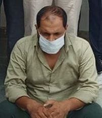 charas taskaree ka mukhy aaropee giraphtaar