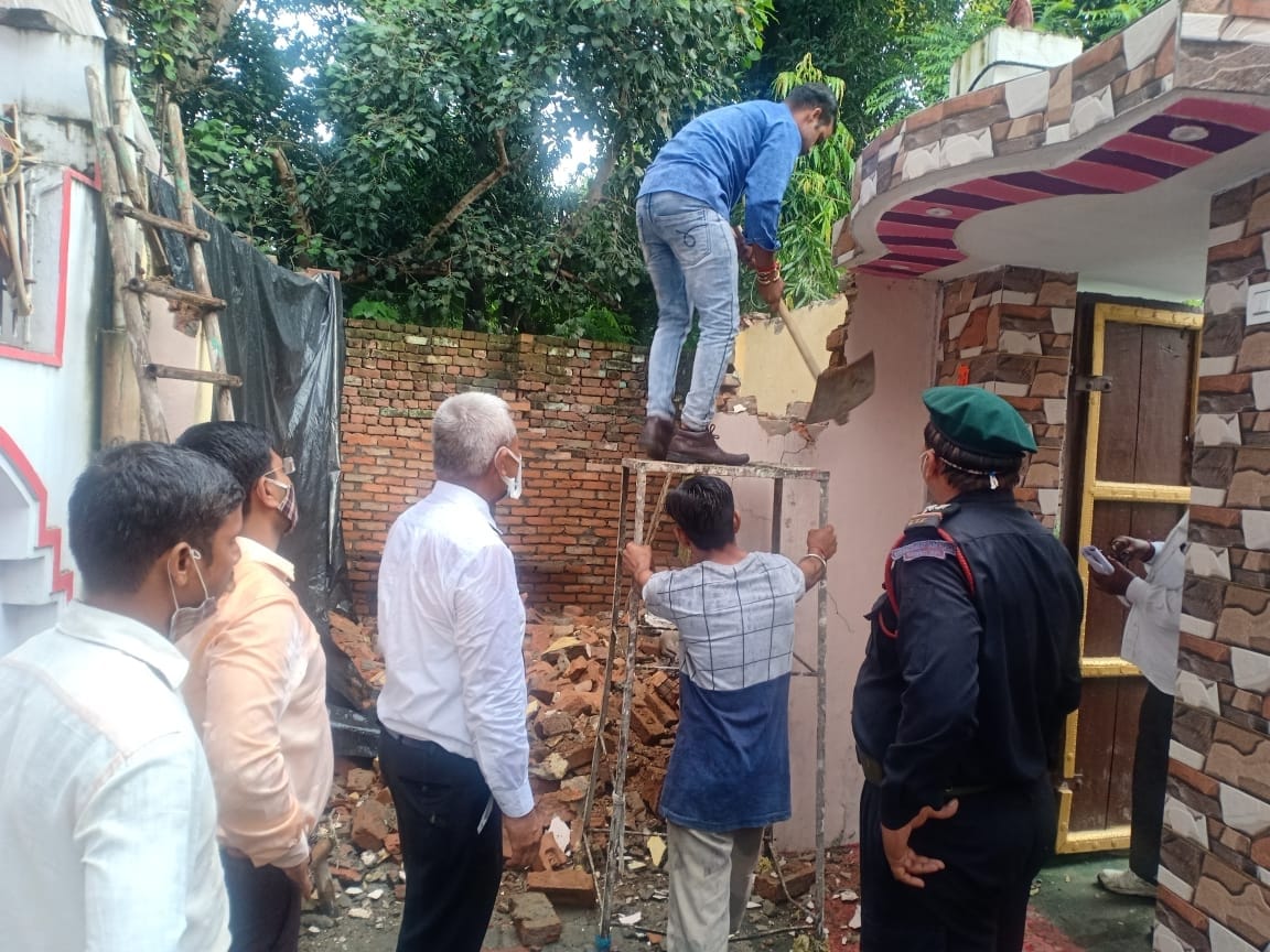 Action on two illegal colonies, demolished