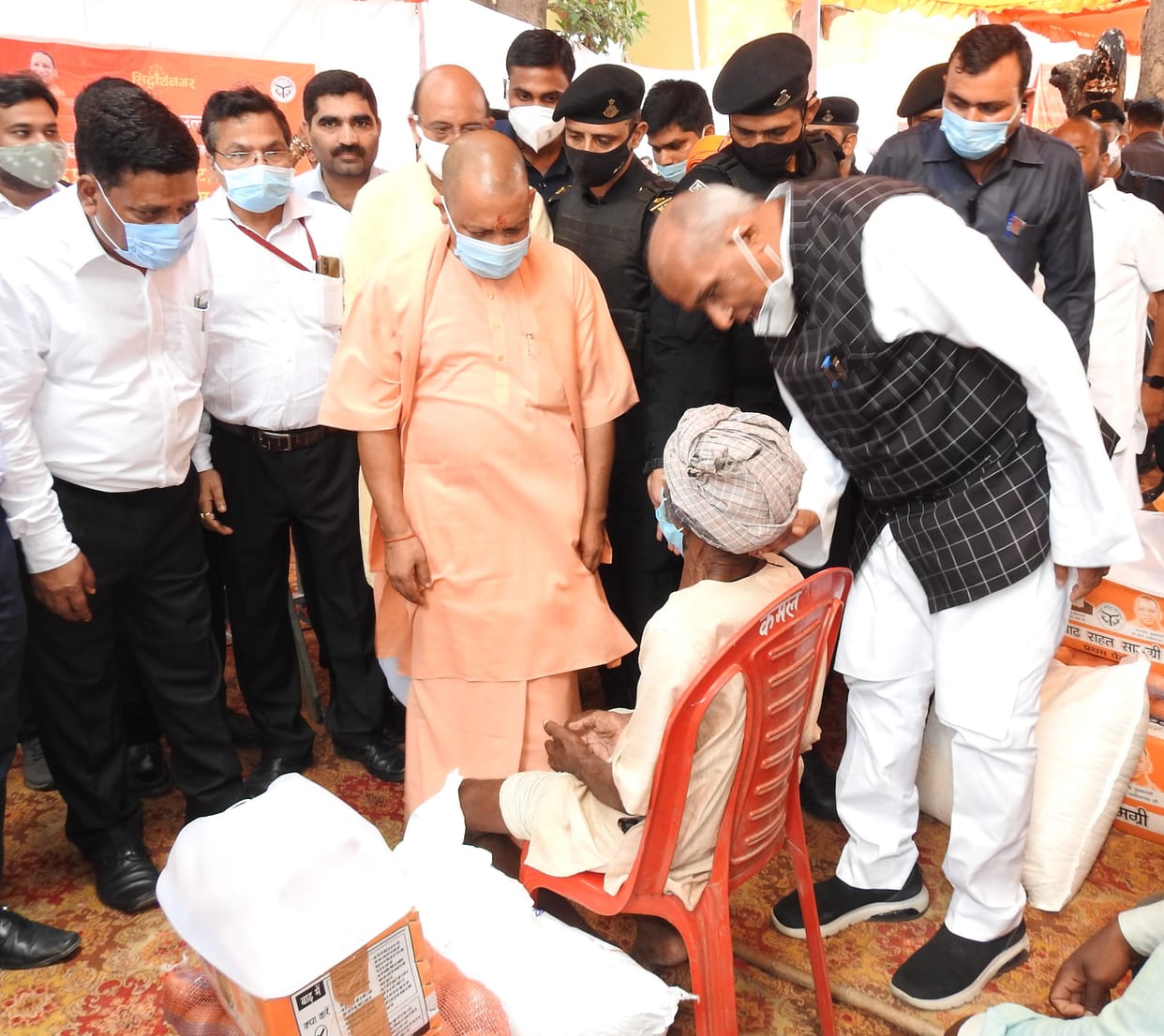 CM Yogi showed condolences in the dialogue