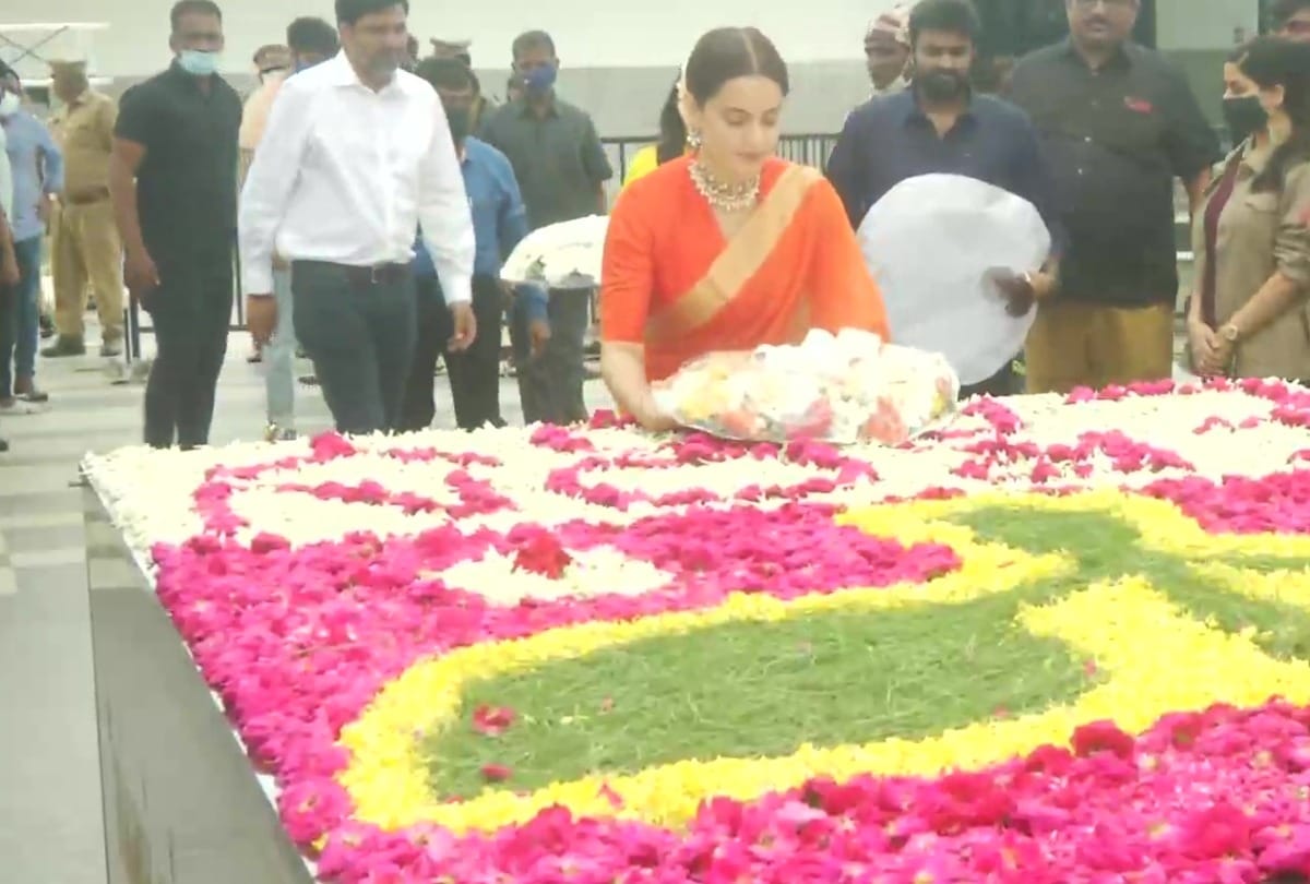 kangana ranaut reached chennai pays tribute to jayalalitha before release of Thalaivii