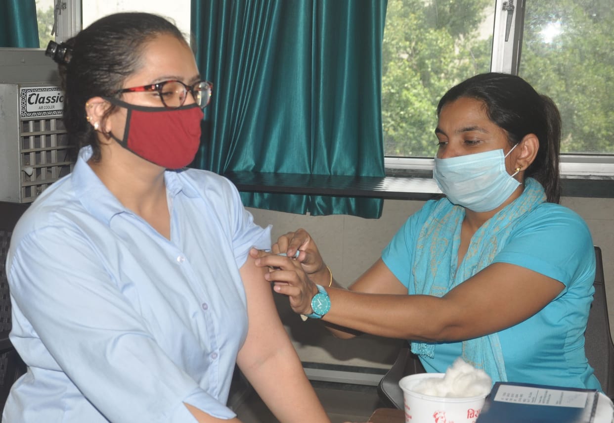 Mega Vaccination: 7229 Vaccines In 29 Camps