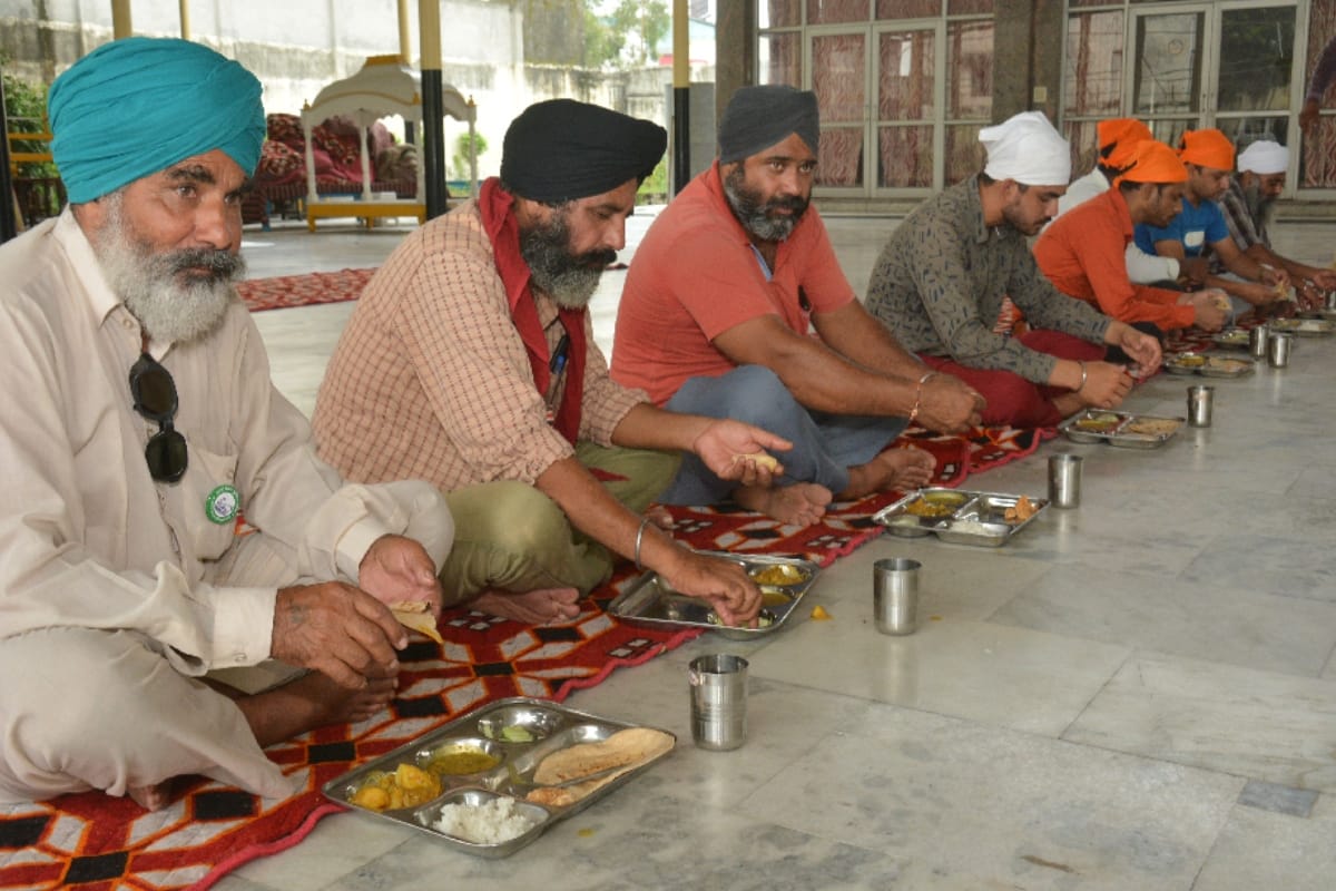 Farmers Mahapanchayat: Farmers reaching to Muzaffarnagar Despite the bad weather