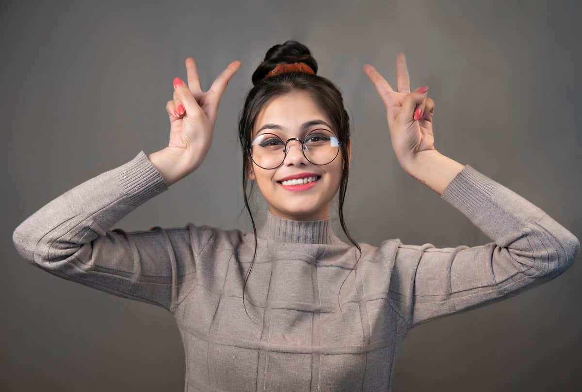 how the glasses will suit your face choose the frame according to the shape
