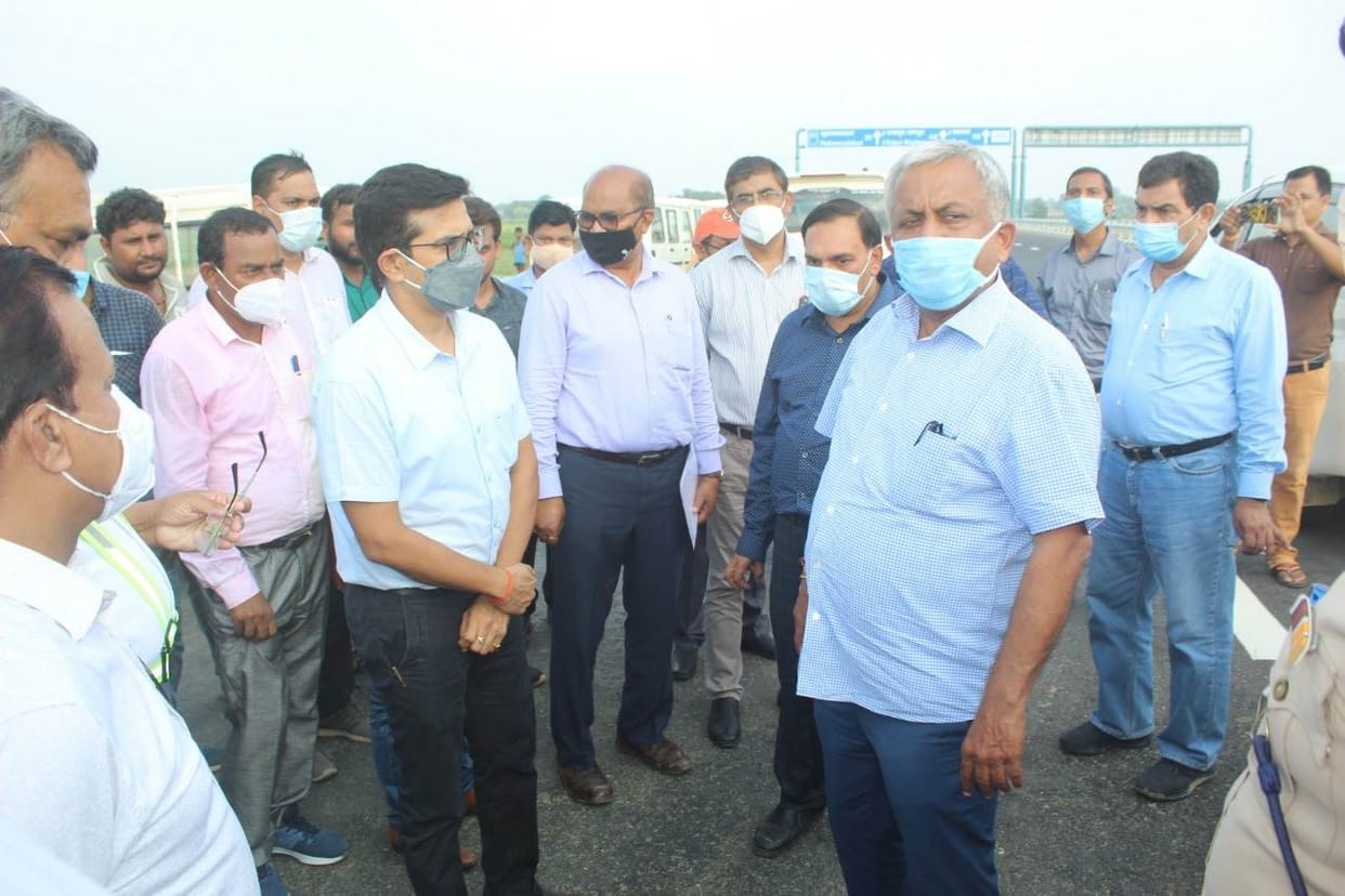 Vehicles will soon fill up on Purvanchal Expressway