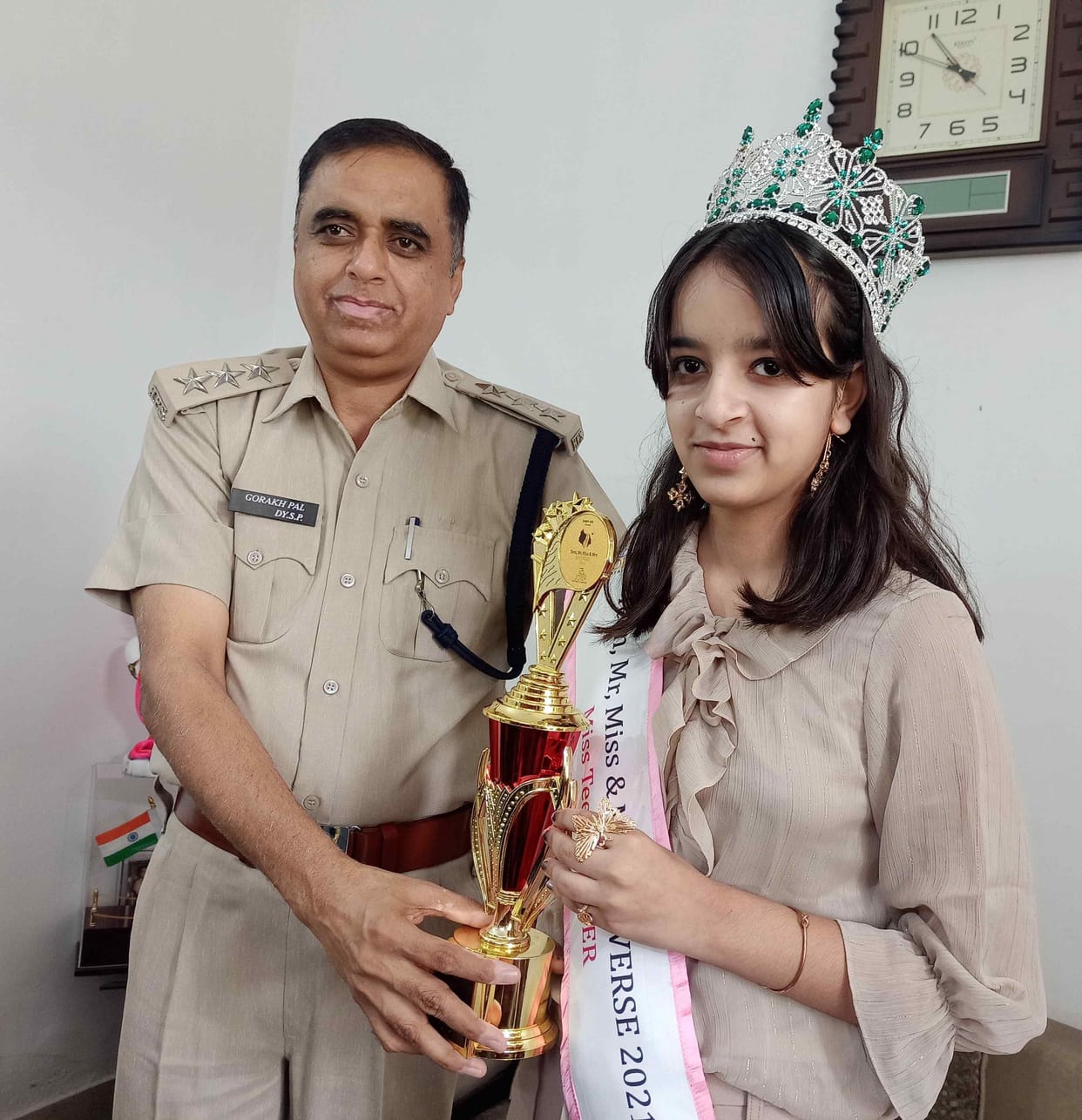 Rohtak's daughter wins Miss Teen Universe 2021 title in Mumbai