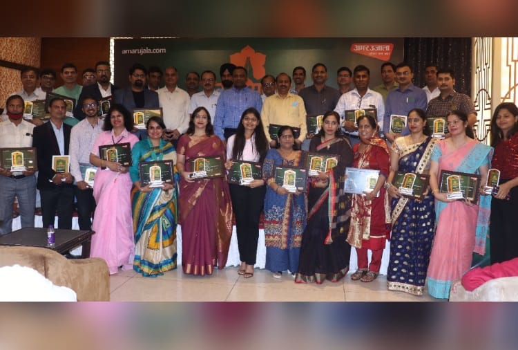30 Teachers awarded Amar Ujala Guru Pranam Award in Karnal