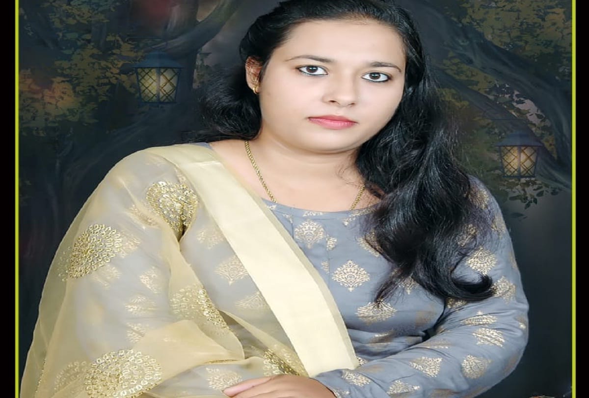 Student preparing for competitive exams hanged herself