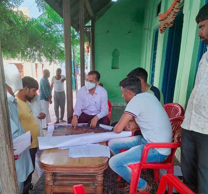 Officers should expedite the work of giving ownership: SDM