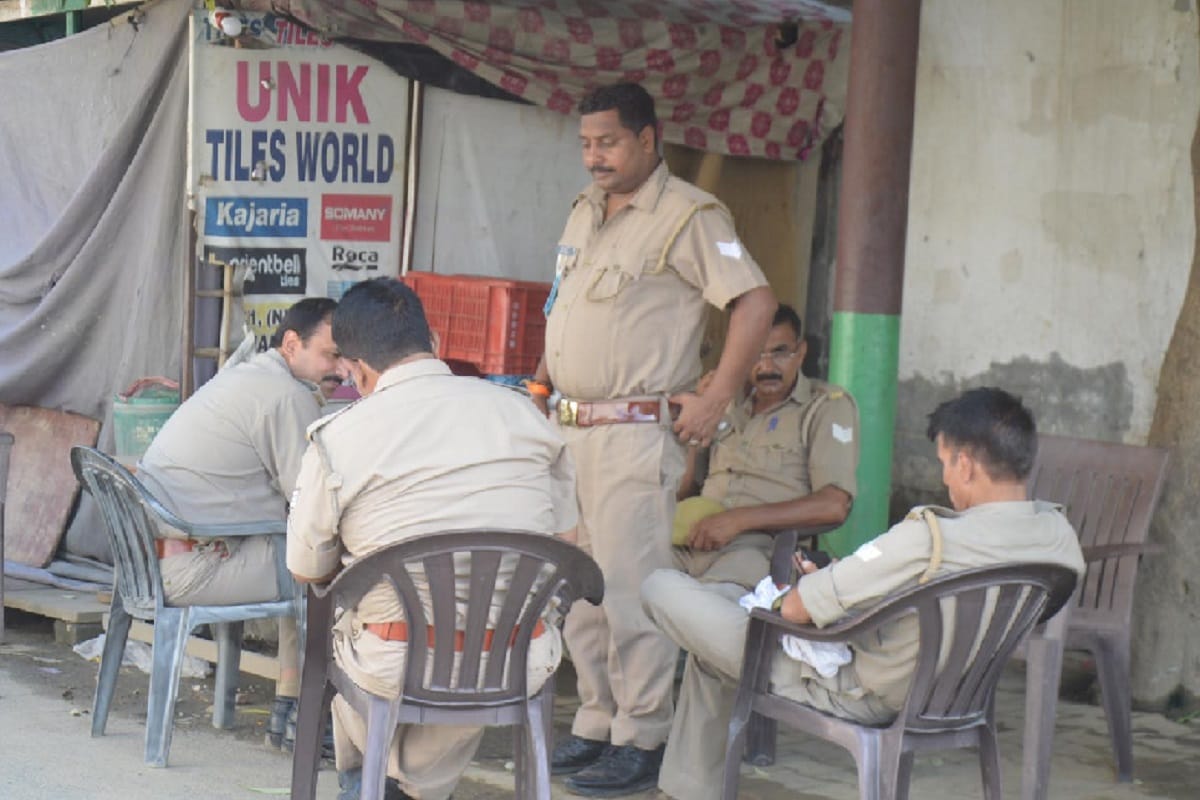 Kisan Mahapanchayat: Police force was deployed at the house of Minister Sanjeev Balyan and BJP leaders in Muzaffarnagar