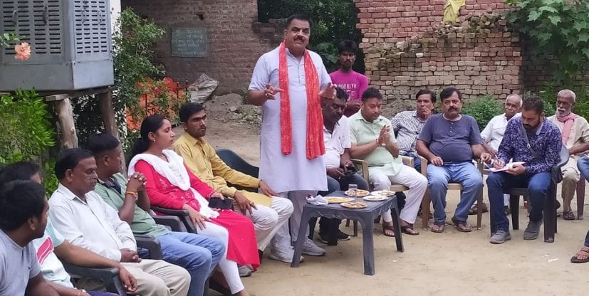 MLA Thukral Adresses Booth Committie