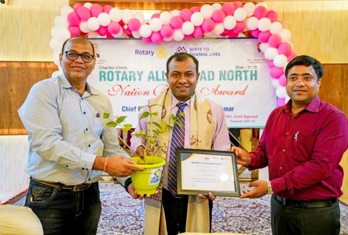 Football coach Indranil Ghosh honored with Nation Builder Award on Teacher's Day