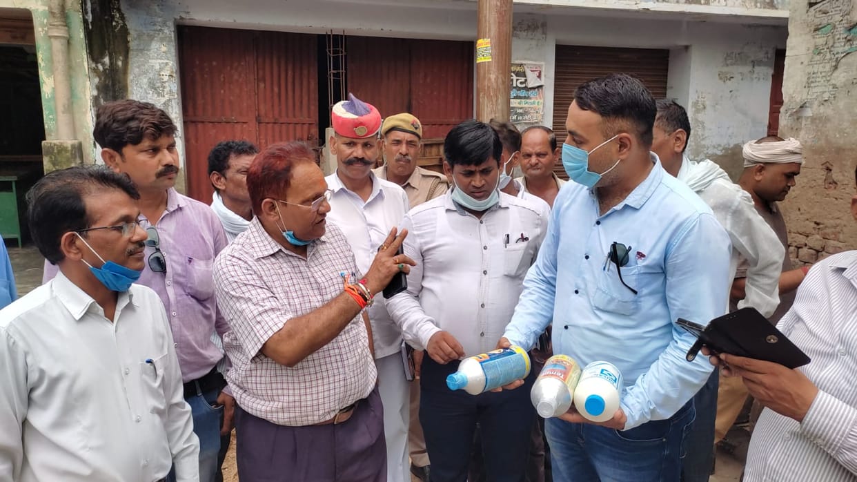 etawah news,JDC saw the cleanliness system in Anwarganj