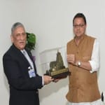 मुख्यमंत्री पुष्कर सिंह धामी और सीडीएस जनरल विपिन रावत