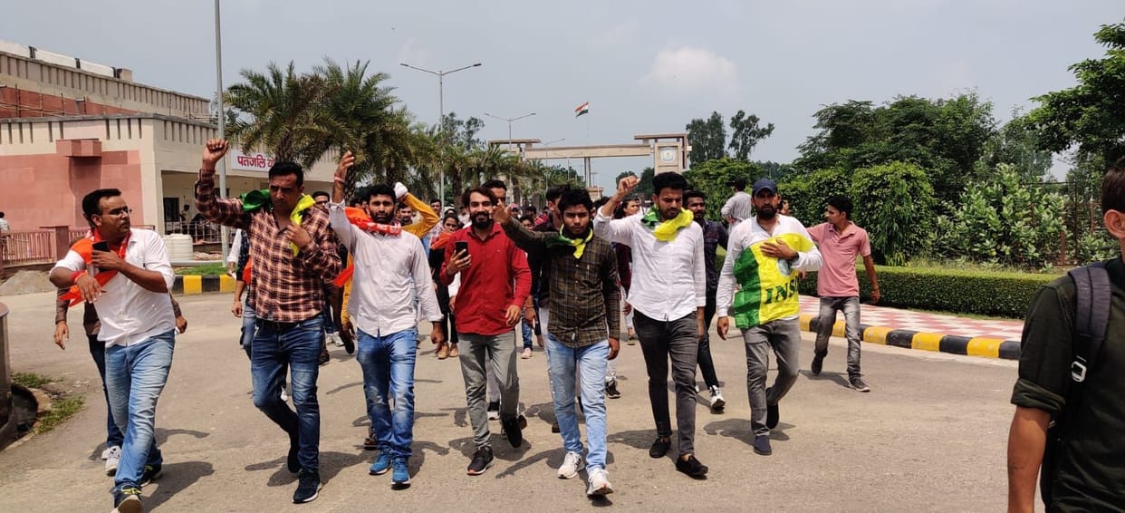 Student organizations demonstrated for creating UMC during online examination in CRSU
