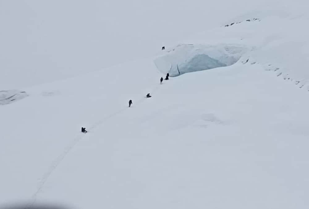 Uttarakhand News: ITBP mountaineers Climbed Mount Balbala First Time after 74 Years photos