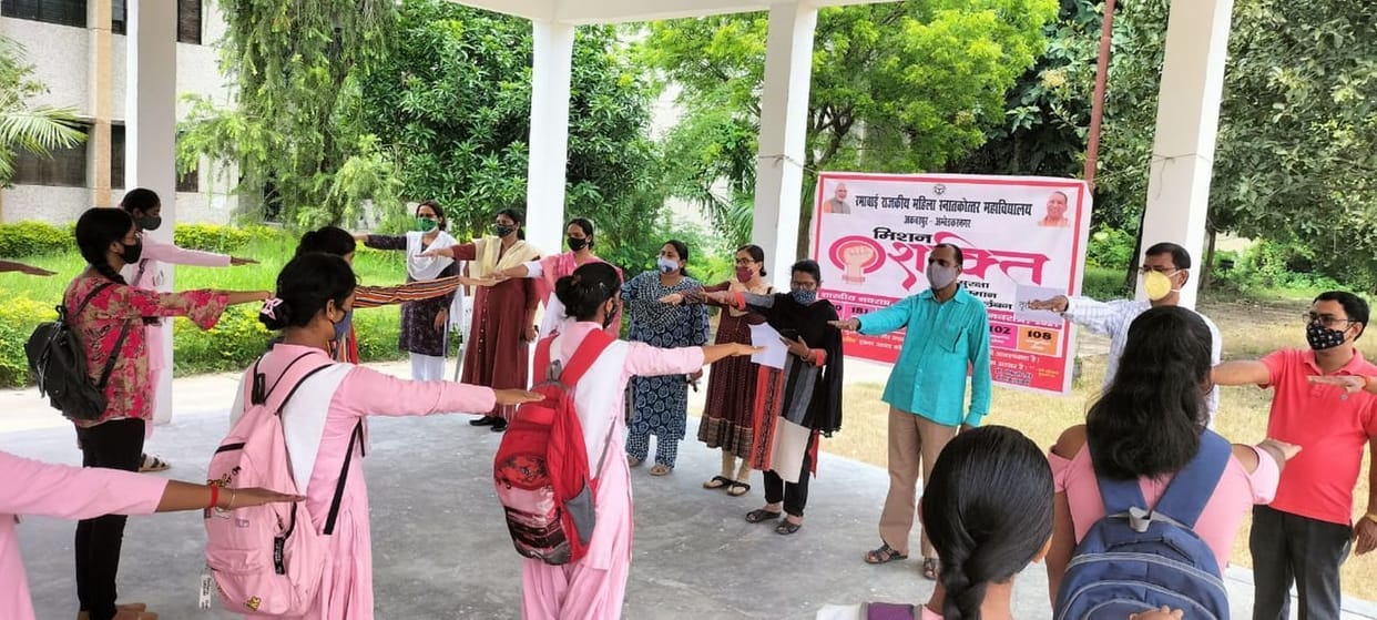 students come forward for rights