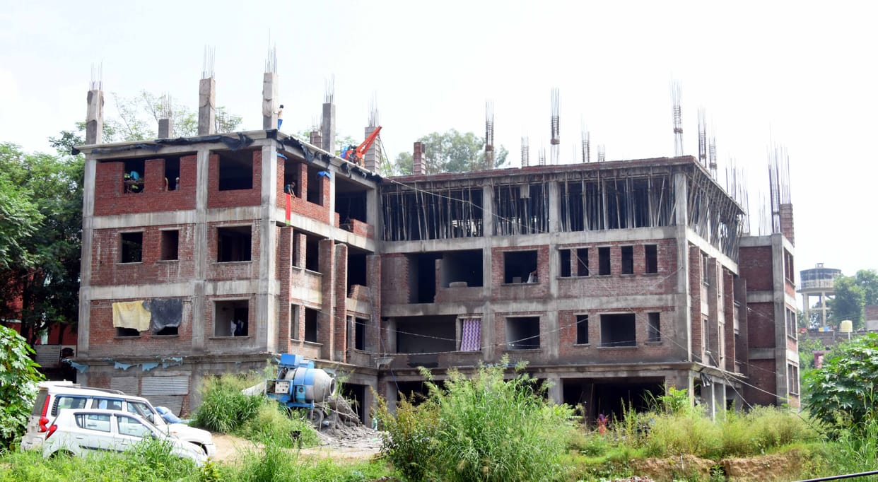 100 bed mother child hospital being built in Una with 20 crores