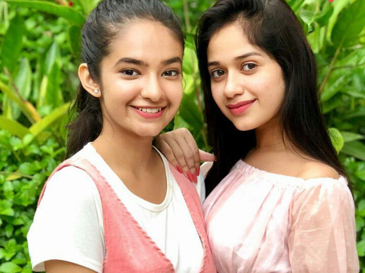 6 Young TV Actresses And How Much They Earn for Per Episode
