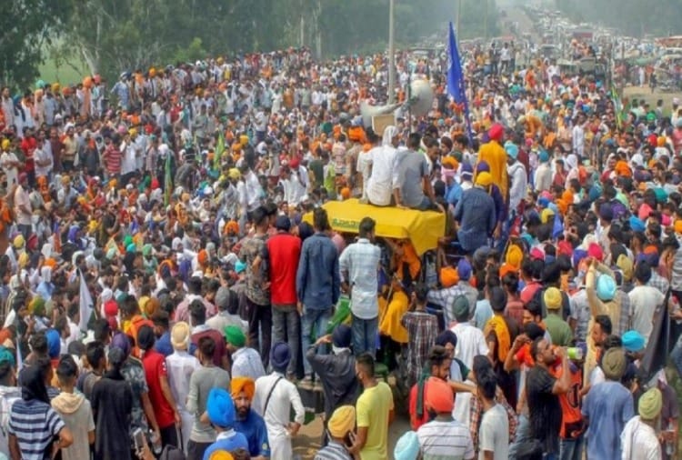 Administration suspended internet service in Karnal Ahead Of Farmers Protest Call Over Lathicharge