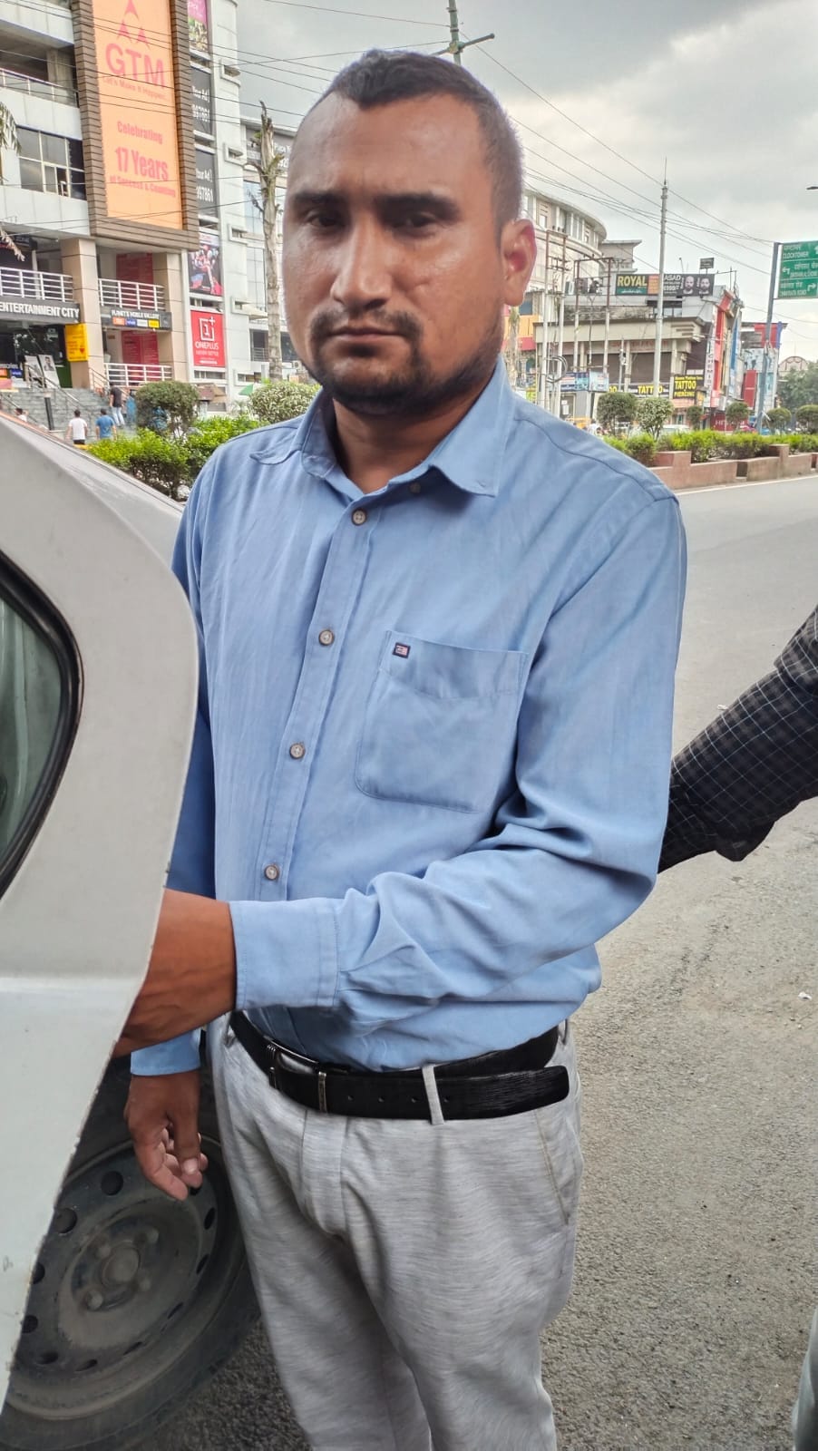 Gujarat Police caught the accused from Doon in the fraud of 45 lakhs