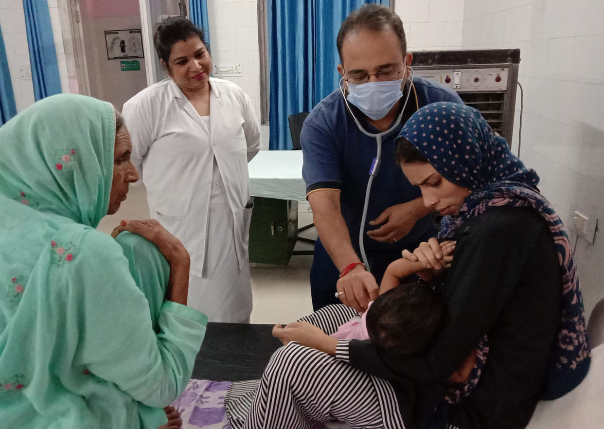 40 percent of the children reaching the OPD have fever