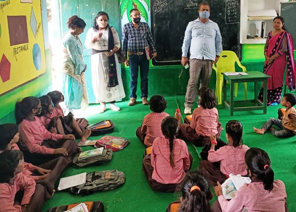 Watched the teaching work and asked questions to the children