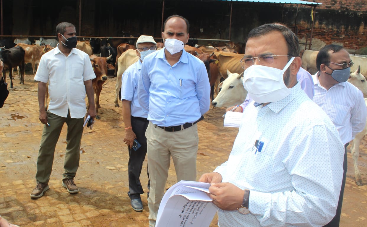 Nodil officer inspected Maharishi Moon Rishi Ashram under construction