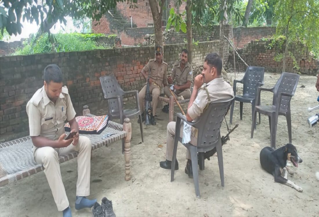 Old man shot in 27 year old rivalry in jaunpur police arrested accused father and son
