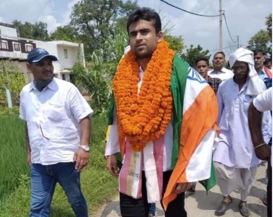 Javelin thrower Shivpal singh returned to his village chandauli from Tokyo said lost medal in Olympics but not encouraged