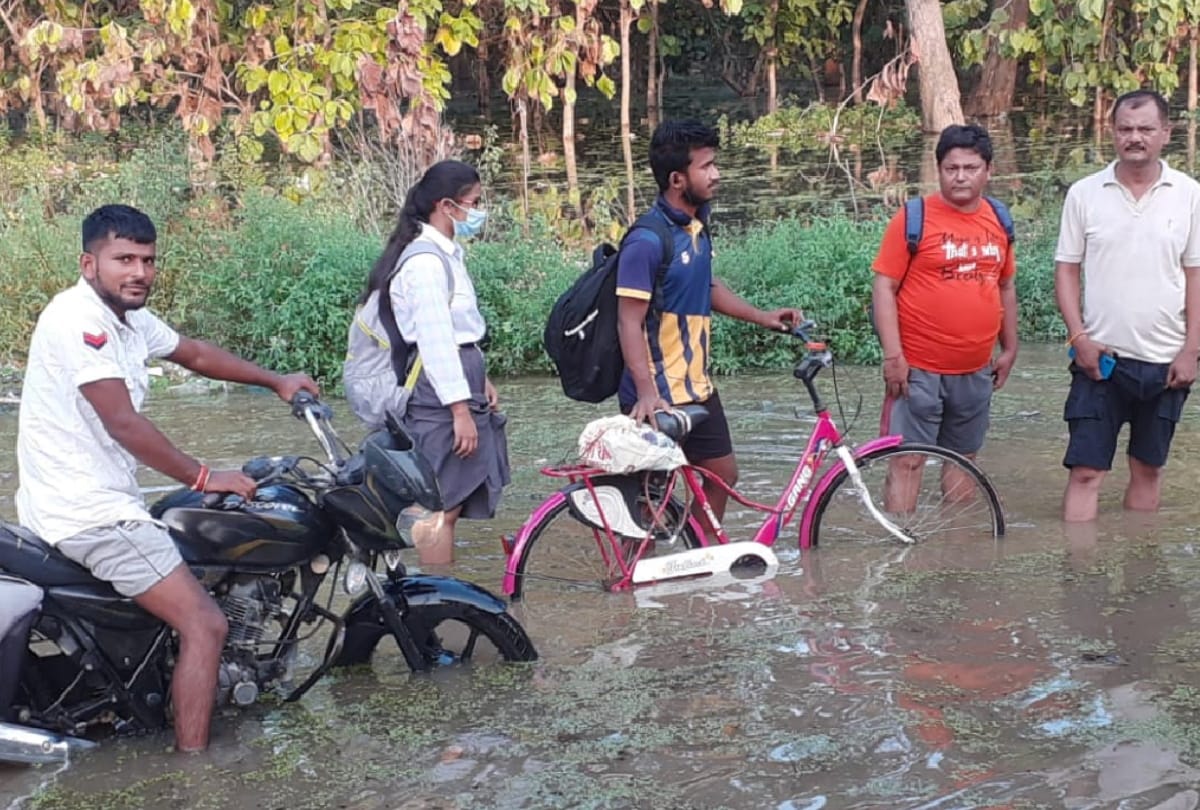 Gorakhpur Flood Heavy Water: Heavy Water logging due to flood water in Gorakhpur