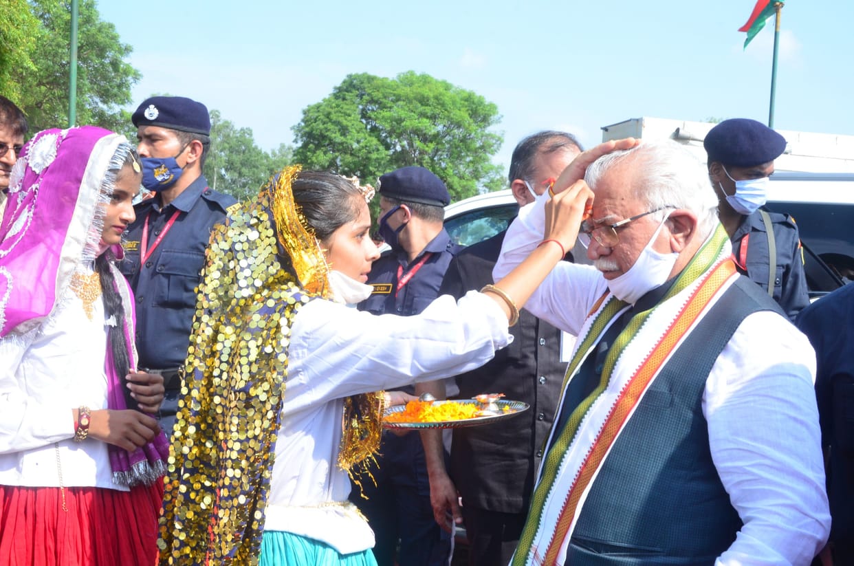 cheef minister in jhjhar and says india is recored  medel win