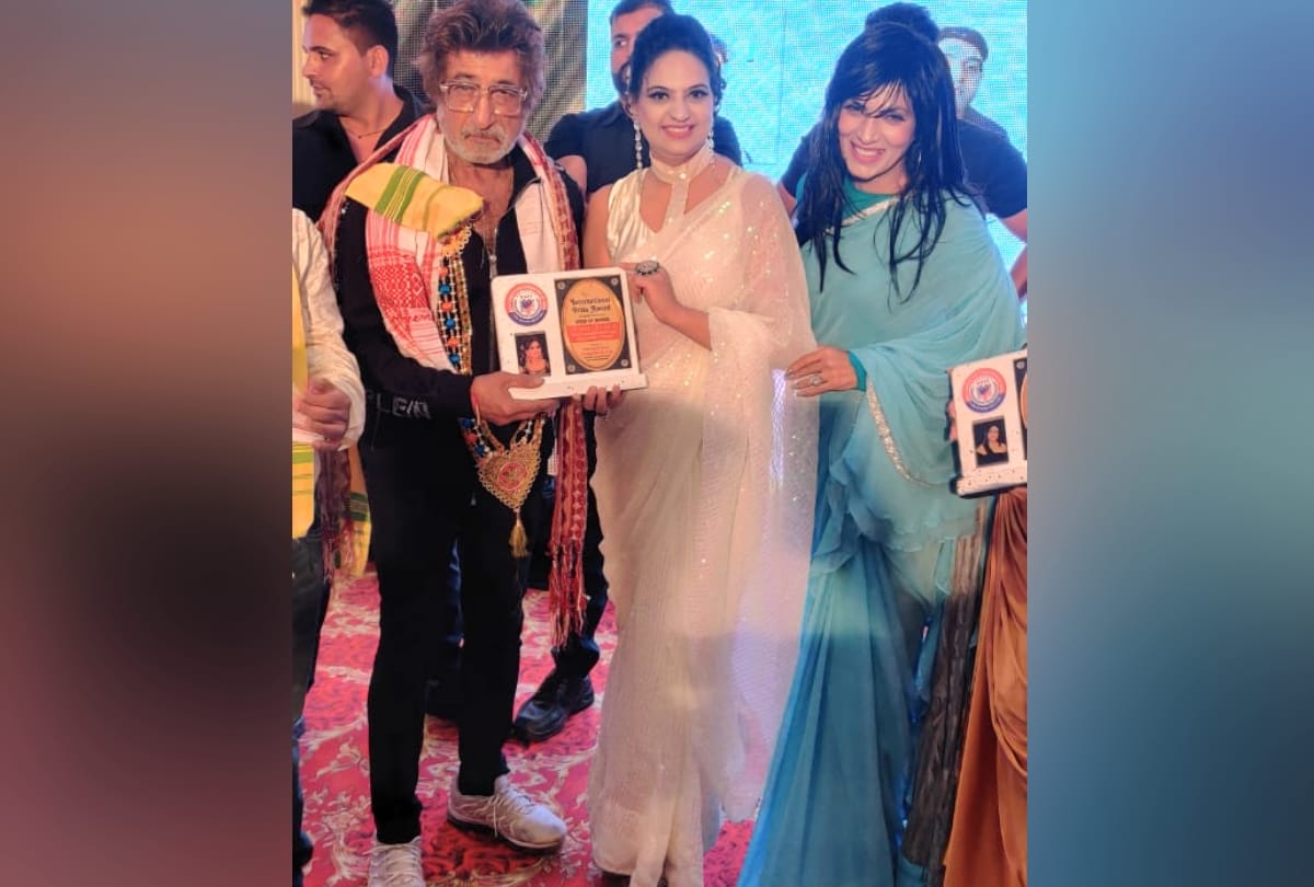 international pride award To Doctor Harleen paonta sahib sirmour himachal pradesh